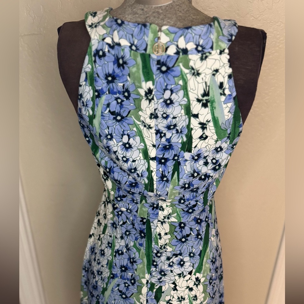 Tommy Hilfiger White & Blue High Neck Floral Dress - Picture 4 of 15